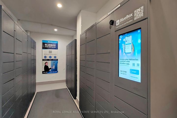 Photo 42 at 615 - 35 Watergarden Dr. Drive, Hurontario, Mississauga