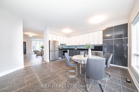 Photo 13 at 86 Bassett Avenue, Langstaff, Richmond Hill