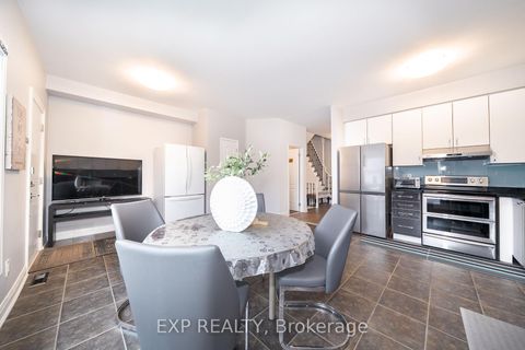 Photo 15 at 86 Bassett Avenue, Langstaff, Richmond Hill