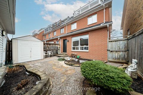 Photo 39 at 86 Bassett Avenue, Langstaff, Richmond Hill