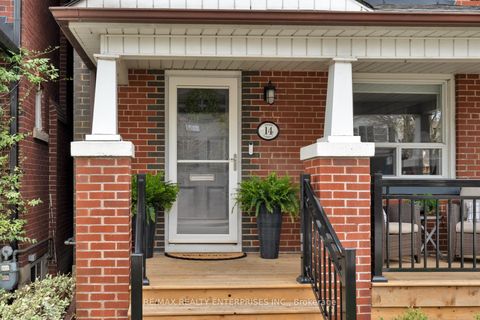 Photo 1 at 14 Third Street, New Toronto, Toronto