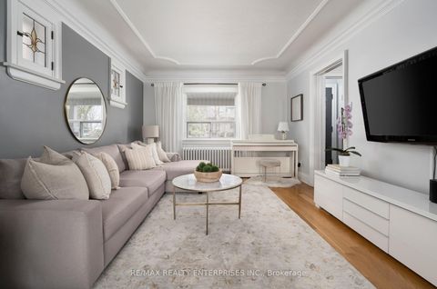 Photo 7 at 14 Third Street, New Toronto, Toronto