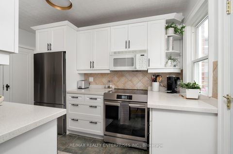 Photo 14 at 14 Third Street, New Toronto, Toronto