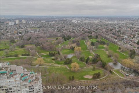 Photo 1 at 527 - 138 Bonis Avenue, Sullivan, Toronto