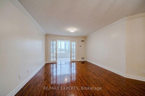 Photo 11 at 527 - 138 Bonis Avenue, Sullivan, Toronto