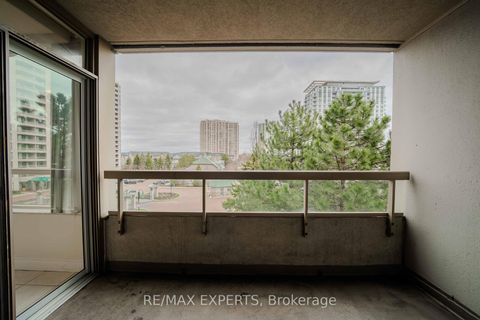 Photo 18 at 527 - 138 Bonis Avenue, Sullivan, Toronto