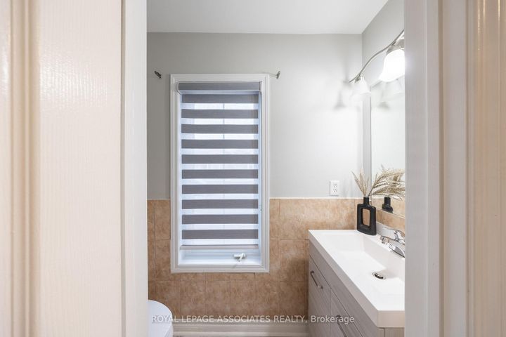 Photo 19 at 149 Rouge River Drive, Rouge E11, Toronto