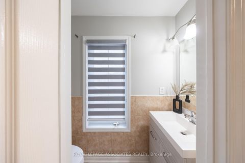 Photo 19 at 149 Rouge River Drive, Rouge E11, Toronto