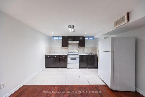 Photo 34 at 149 Rouge River Drive, Rouge E11, Toronto