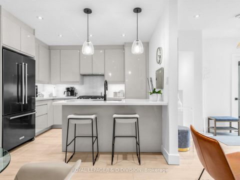 Photo 7 at 23 Latimer Avenue, Lawrence Park South, Toronto