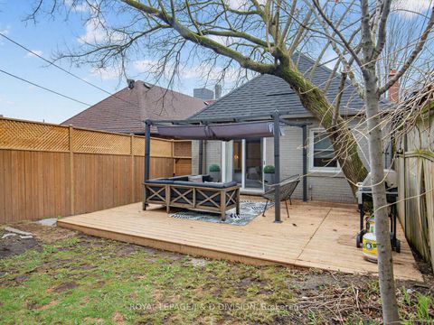 Photo 22 at 23 Latimer Avenue, Lawrence Park South, Toronto