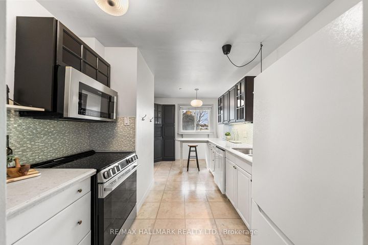 Photo 7 at 619 Timber Lane, Appleby, Burlington