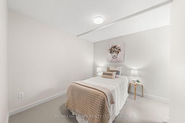 Photo 19 at 619 Timber Lane, Appleby, Burlington