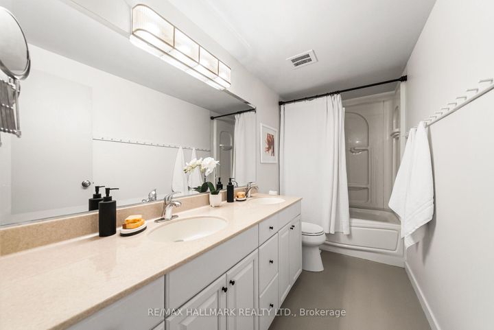 Photo 21 at 619 Timber Lane, Appleby, Burlington