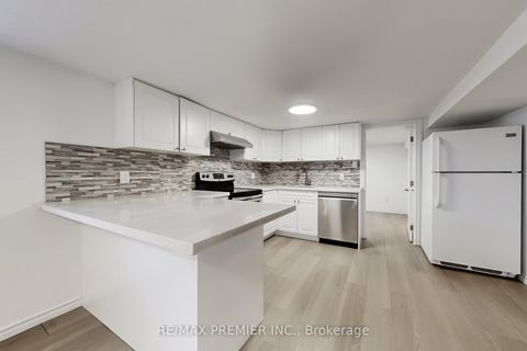 Photo 25 at 47 Amsterdam Avenue, Parkview, Toronto