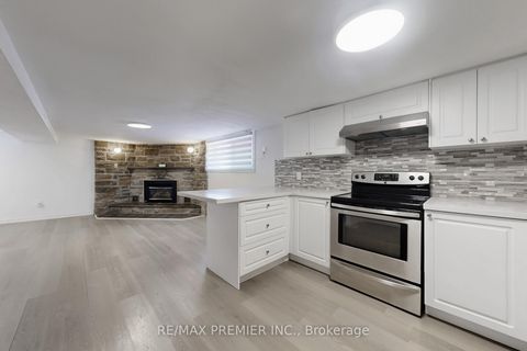 Photo 27 at 47 Amsterdam Avenue, Parkview, Toronto