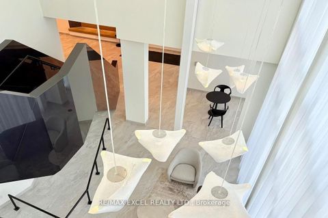 Photo 18 at 407 - 6 David Eyer Road E, Rural Richmond Hill, Richmond Hill