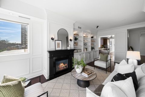 Photo 8 at 509 - 1430 Yonge Street, St. Clair, Toronto