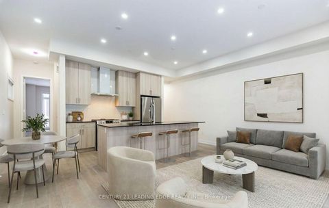 Photo 2 at 15 Ingersoll Lane, Jefferson, Richmond Hill