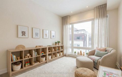 Photo 4 at 15 Ingersoll Lane, Jefferson, Richmond Hill