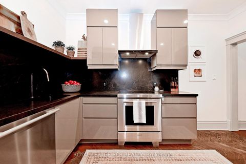 Photo 13 at 58 Tyler Street, Aurora Village, Aurora