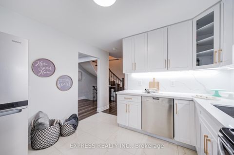 Photo 11 at 61 Trothen Circle, Markham Village, Markham