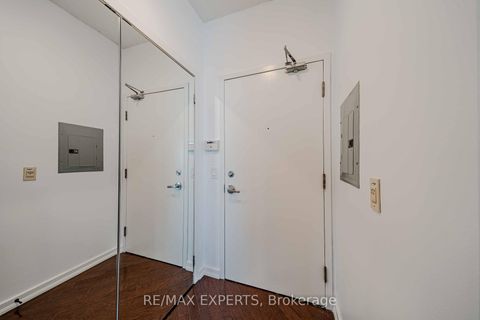 Photo 5 at 2905 - 8 York Street, Waterfront Communities C1, Toronto