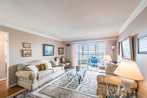 Photo 15 at 1412 - 7300 Yonge Street, Yorkhill, Vaughan