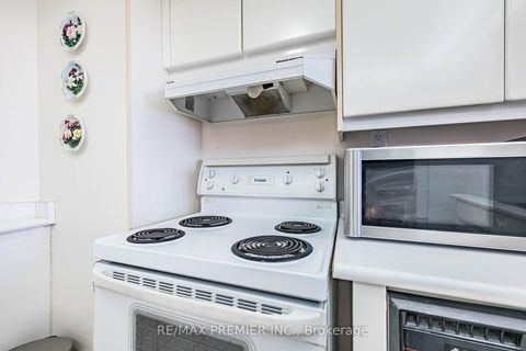 Photo 26 at 1412 - 7300 Yonge Street, Yorkhill, Vaughan