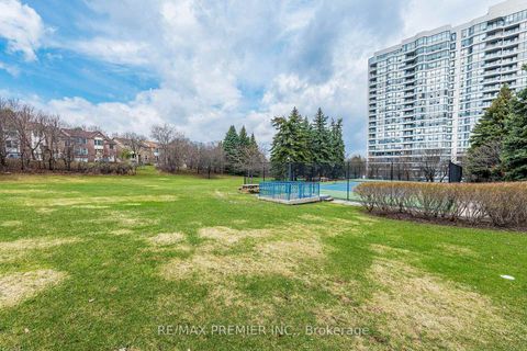 Photo 41 at 1412 - 7300 Yonge Street, Yorkhill, Vaughan