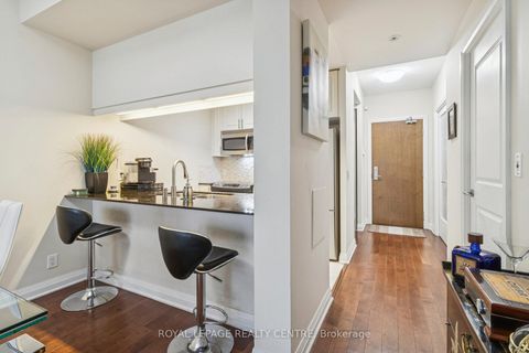 Photo 11 at 1503 - 1055 Southdown Road, Clarkson, Mississauga