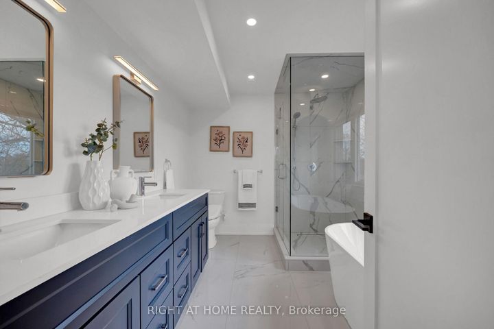 Photo 27 at 819 Fairview Avenue, Bay Ridges, Pickering