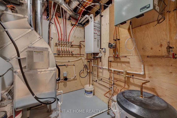 Photo 40 at 819 Fairview Avenue, Bay Ridges, Pickering