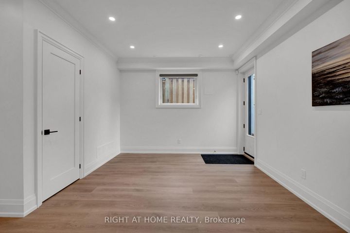 Photo 42 at 819 Fairview Avenue, Bay Ridges, Pickering