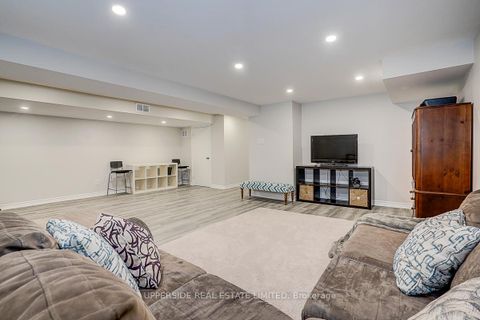 Photo 32 at 274 Flagstone Way, Woodland Hill, Newmarket