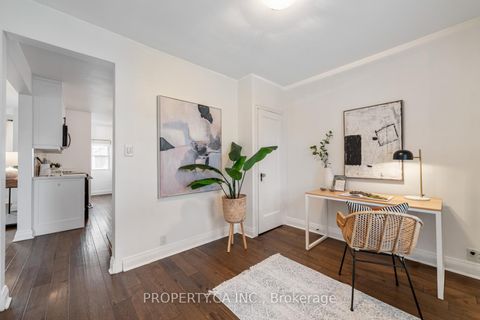 Photo 22 at 29 Oakfield Drive, Queensway, Toronto
