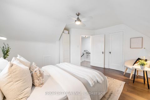 Photo 33 at 29 Oakfield Drive, Queensway, Toronto