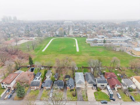 Photo 47 at 29 Oakfield Drive, Queensway, Toronto