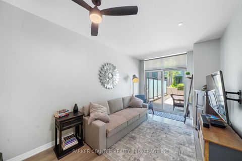 Photo 4 at 302 - 111 Worsley Street, City Centre, Barrie