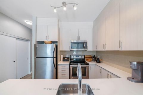 Photo 6 at 302 - 111 Worsley Street, City Centre, Barrie