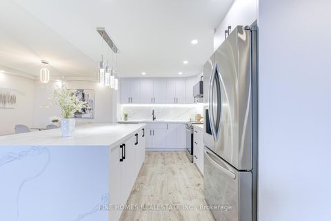 Photo 4 at 804 - 1201 Steeles Avenue W, Branson, Toronto