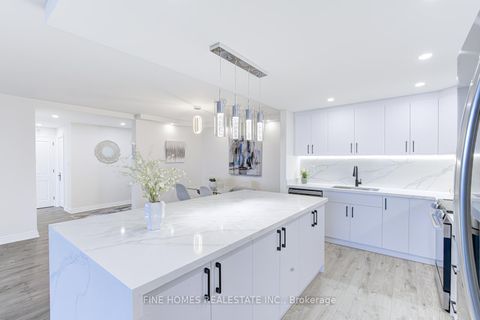 Photo 8 at 804 - 1201 Steeles Avenue W, Branson, Toronto