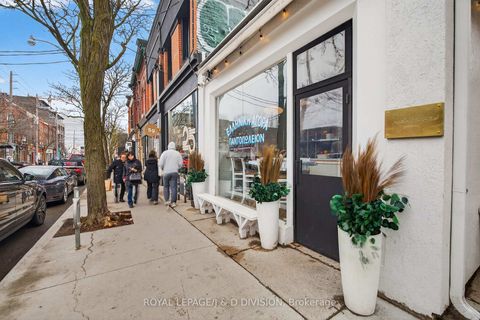 Photo 25 at 322 - 109 Ossington Avenue, Bellwoods, Toronto