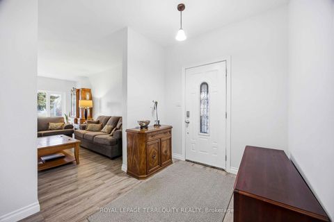Photo 6 at 971 Oklahoma Drive, West Shore, Pickering
