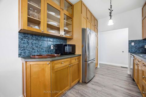Photo 15 at 971 Oklahoma Drive, West Shore, Pickering