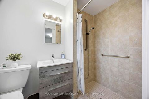 Photo 21 at 971 Oklahoma Drive, West Shore, Pickering