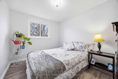 Photo 22 at 971 Oklahoma Drive, West Shore, Pickering