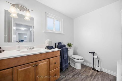 Photo 24 at 971 Oklahoma Drive, West Shore, Pickering
