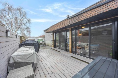 Photo 32 at 971 Oklahoma Drive, West Shore, Pickering