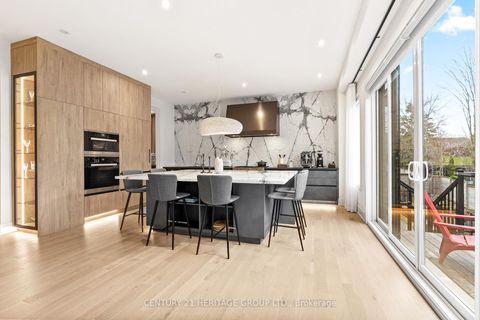 Photo 12 at 30 Limerick Street, Oak Ridges Lake Wilcox, Richmond Hill
